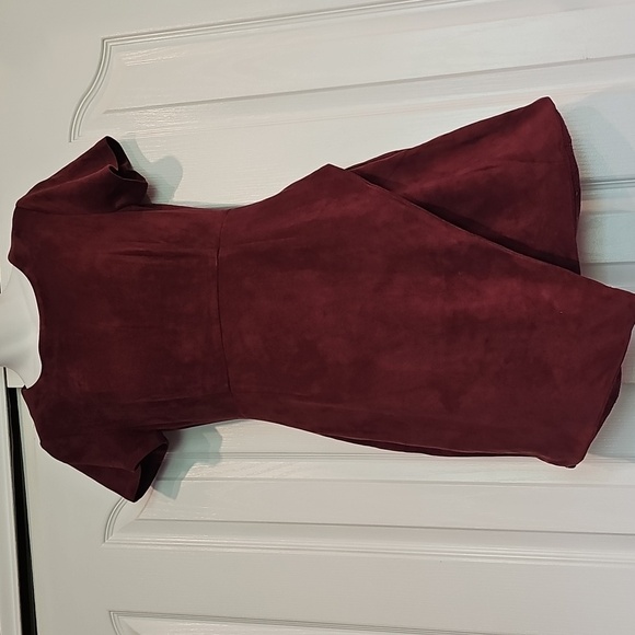 AQUA Burgundy Faux Suede Asymmetrical A-LINE Mini Dress Sz M NWOT MSRP $78 - Picture 1 of 9